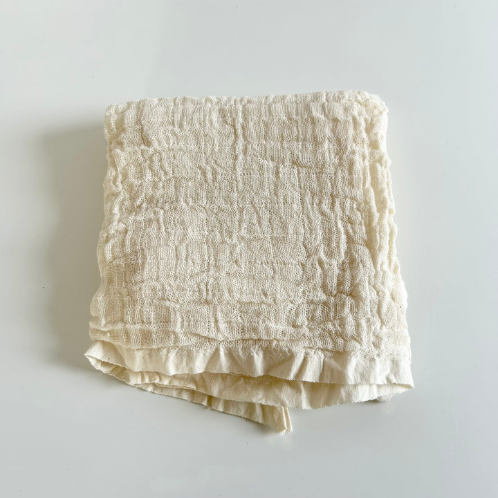 Th eSt Andrews Hamper Company large organic cotton baby muslin cloth.